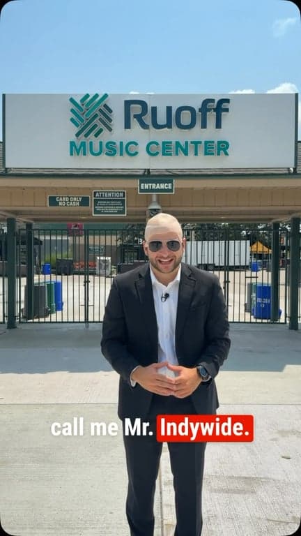 My friends @homeisjchart are giving away floor seats to two of the best shows this summer:

Bruno Mars at Lucas Oil Stadium on September 9
Pitbull at Ruoff Music Center on September 19

Here’s how to enter:
- Follow @homeisjchart 
- Fill out the submission form through the link in their bio
-Tour a participating J.C. Hart community for 50 BONUS entries!

The winners will be announced on August 28th.

Tag the person you’re brining if you win ⬇️ 

#indiana #giveway 

(P.S. I’m test driving the clean shaved head… it might be my new look)