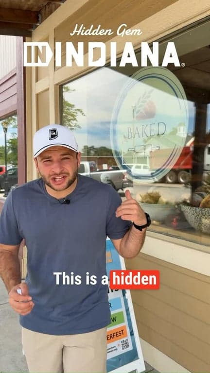 Hidden Gem in Indiana

💎 Baked 
📍 101 N Main St, Kirklin, IN 46050
🔋 @kirklinmainstreet 

#thingstodoinindiana #bakedgoods