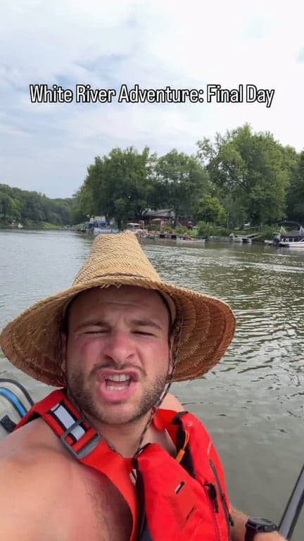 White River Adventure: Rope Swing Break

#indiana #thingstodoinindiana #canoetrip 

@visitindy @inwhiteriver @citizensenergygroup