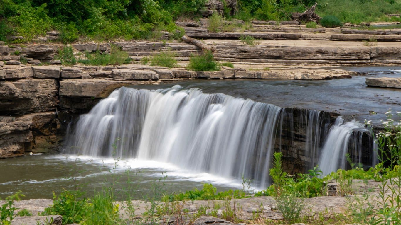 5 Must-See Waterfalls in Indiana