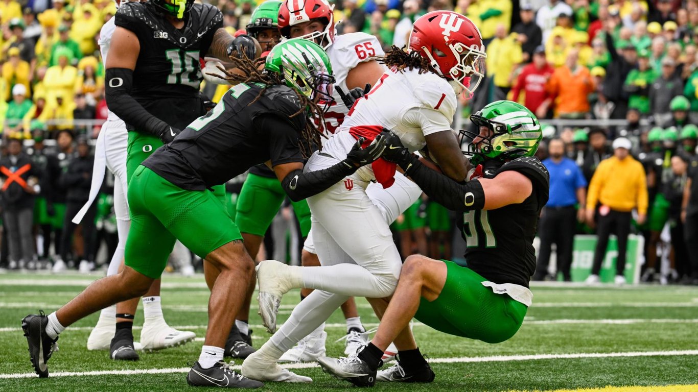 Indiana vs. Oregon Peach Bowl Preview: CFP Semifinal Rematch
