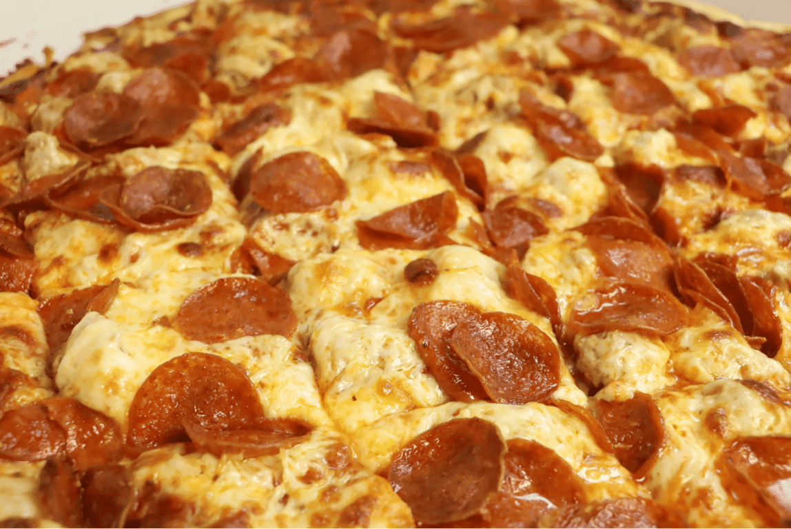 Una Pizza: Indiana’s Signature Thin-Crust Style You Have to Try